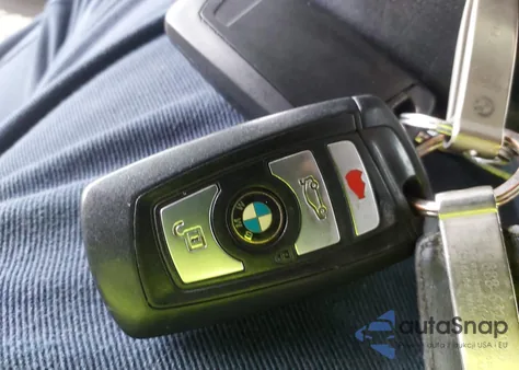 2013 BMW 535I xDrive z USA, uszkodzony, nr VIN WBAFU7C59DDU69274